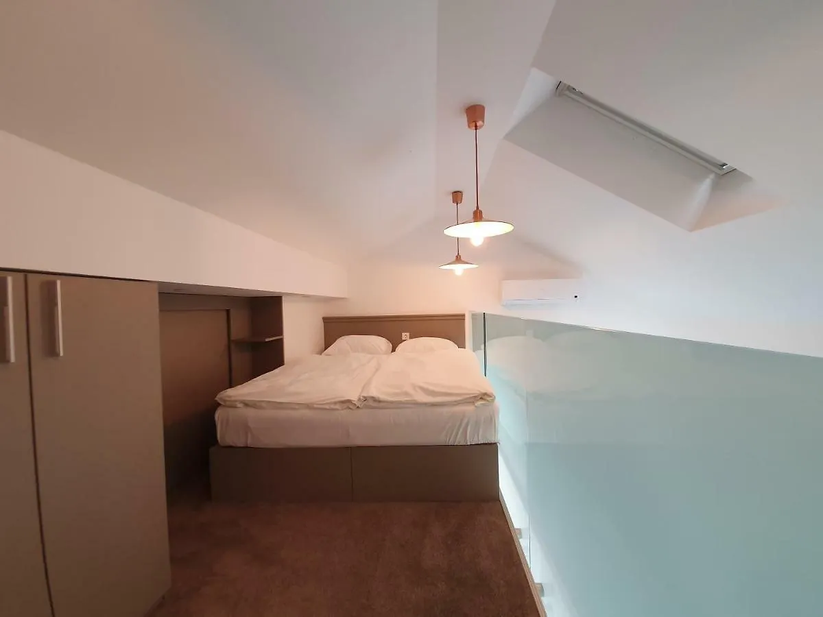 Πανσιόν Deluxe Villa No.10 - Rooms & Apartments Mandre
